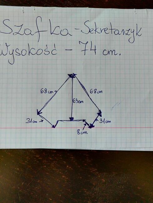 Sprzedam komodę-sekretarzyk.