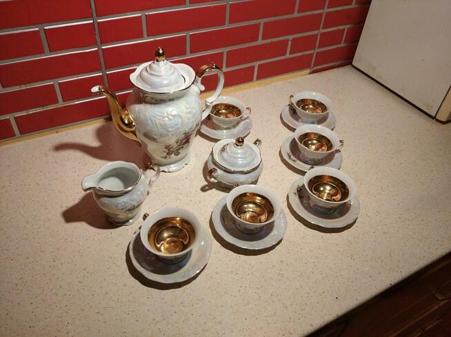 Zestaw kawowy porcelana Wawel oraz Wałbrzych.