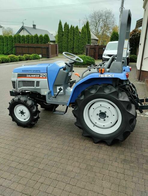 Mini Traktorek Iseki 20KM 4X4 Wspomaganie Rewers Mała Kosiarka