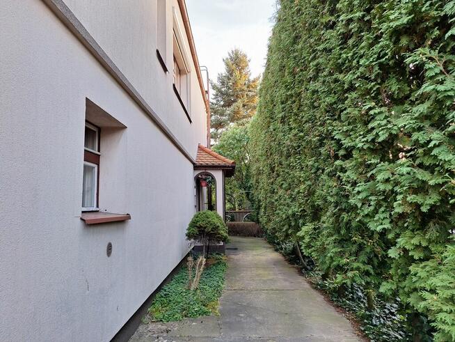 Sprzedam dom idealny na siedzibę firmy w Poznaniu