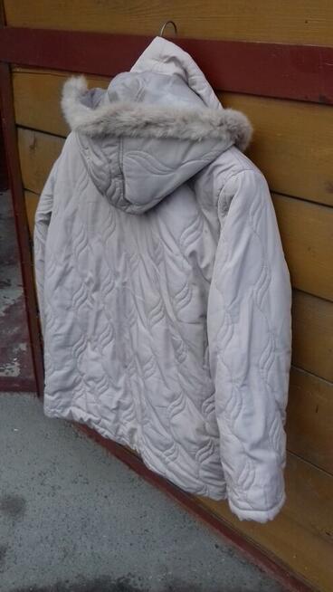 Kurtka damska z kapturem, beżowa, do sprzedania