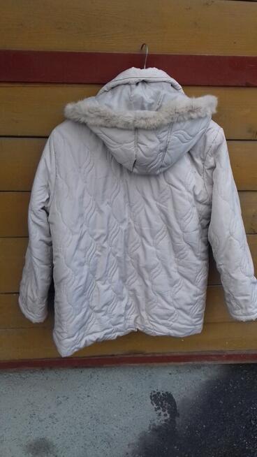 Kurtka damska z kapturem, beżowa, do sprzedania