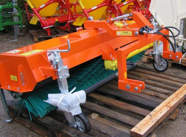 Zamiatarka do śniegu i piasku - półotwarta - 120- 150 cm