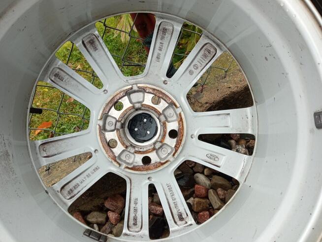 4 opony-lato wraz z oryginalnymi felgami Ford Kuga MK2.