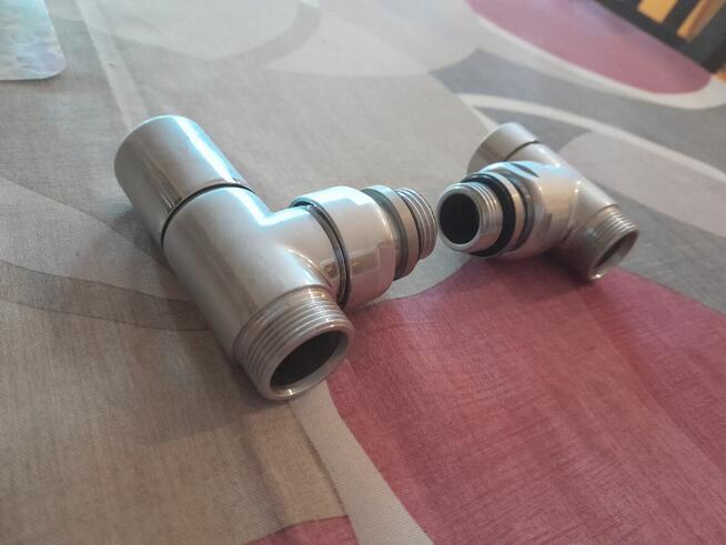 Zawór grzejnikowy chromowany