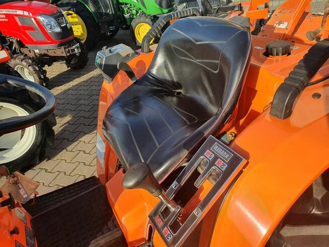 Traktor ciągnik Kubota Bultra B1-17 17KM 4x4 jak nowa gw 1