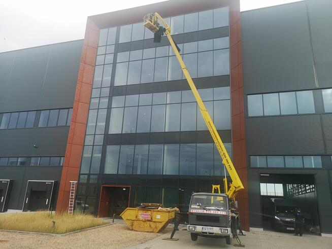 podnośnik koszowy Wrocław usługi Wynajem zwyżka 22,25,30,35,