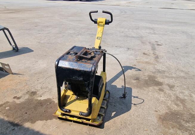 Zagęszczarka rewersyjna Wacker DPU 3060 H