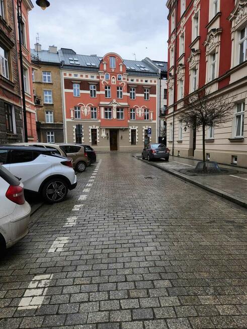 sprzedam mieszkanie do remontu przy Wawelu