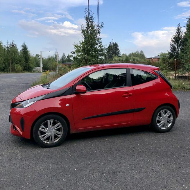 Sprzedam Toyotę Aygo 2015 r