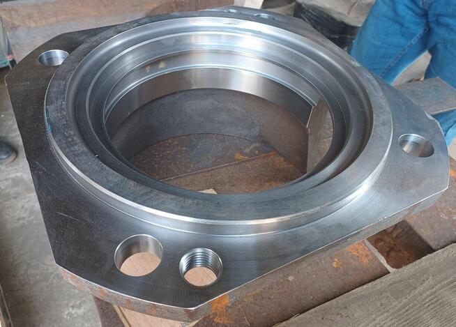 Pręty żeliwne, tuleje, wałki - odlewy - Odlewnia Sobowidz