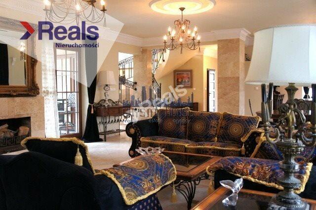 Luksusowy dom w Konstancinie-Jeziornej - z basenem