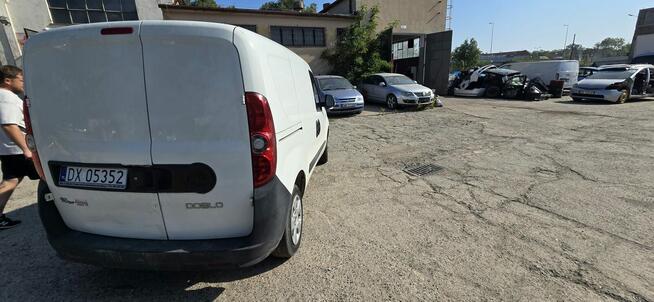 Fiat Doblo Uszkodzony Silnik Faktura Vat 23%