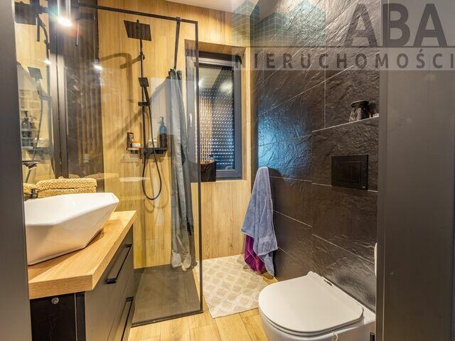 Dom gotowy do zamieszkania z wyposażeniem w cenie - Kopojno