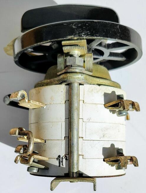 ZUT ŁĄCZNIK Warstwowy Pakietowy WYŁĄCZNIK 1187T/20M 63A 500V