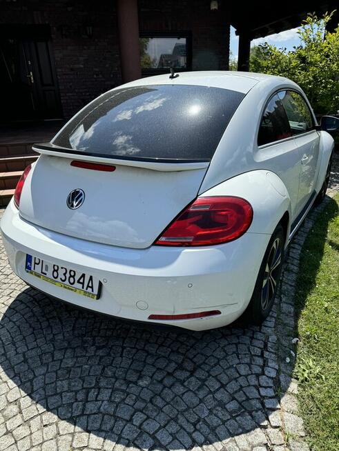 samochód osobowy Volkswagen Beetle 2014