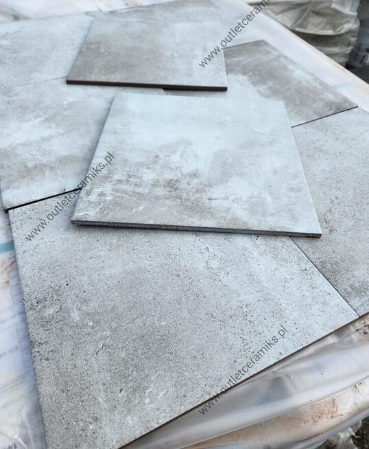 Płytki podłogowe szare 30x30 gat1 do garażu, kotłowni Piatto