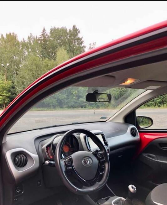 Sprzedam Toyotę Aygo 2015 r