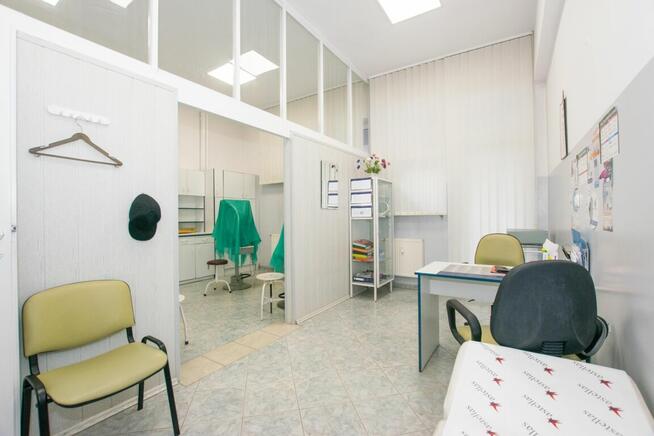 Lokal 38,4m2 na parterze DH Wigry w centrum Suwałk