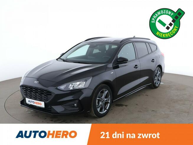 Ford Focus ST-Line, navi, klima auto, kamera i czujniki parkowania, ACC