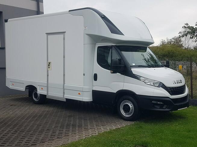 Iveco Daily KONTENER NISKOPODŁOGOWY 4,43x2,23x2,42 SKLEP FOODTRUCK KAMPER KLIMA