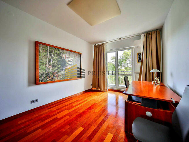 Prestiżowy Apartament- Łazienki Królewskie- 5min