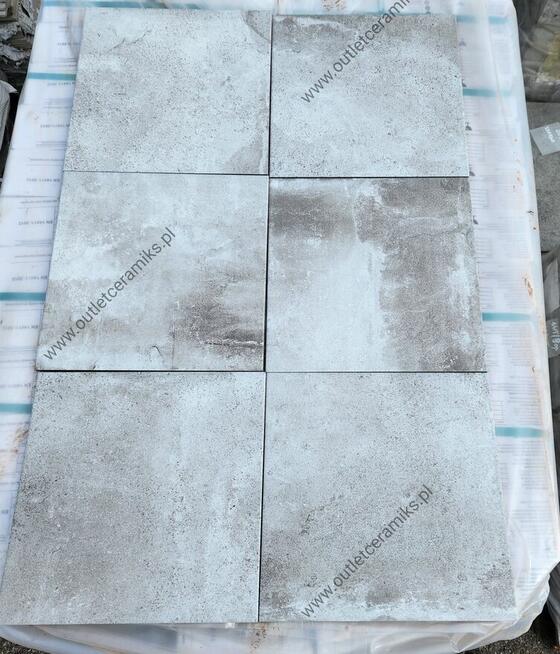 Płytki podłogowe szare 30x30 gat1 do garażu, kotłowni Piatto