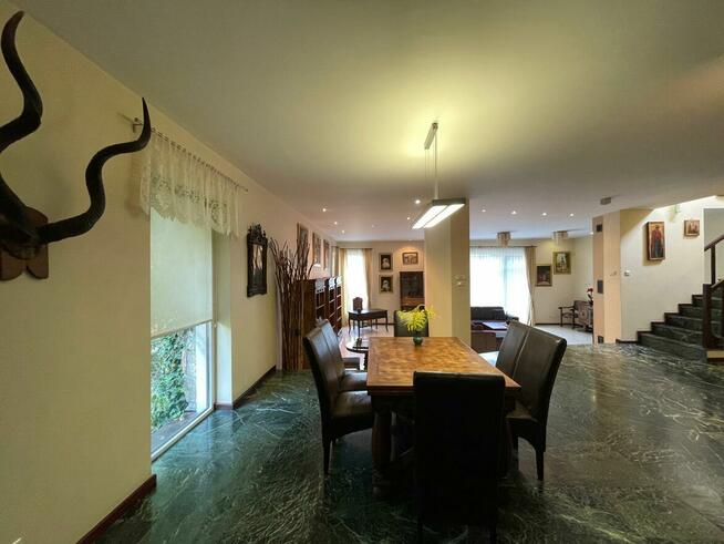 Dom z dużą działką