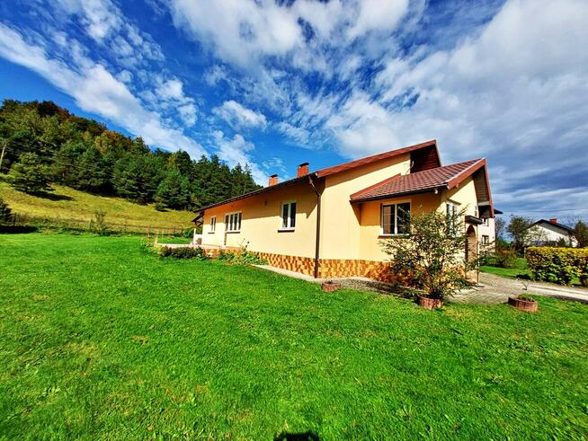 Dom rodzinny w Bieszczadach, Nowosiółki gm. Baligród