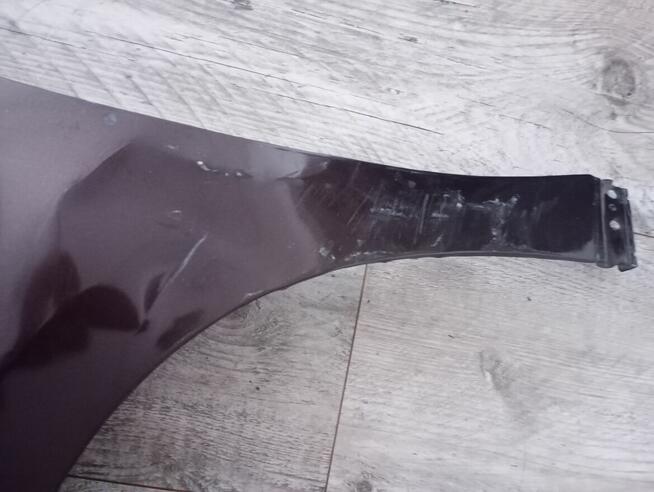 Błotnik lewy przód Peugeot 2008 14r