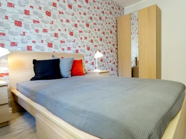 Wynajmę jasne 2 pokoje, Os. Stalowe 16