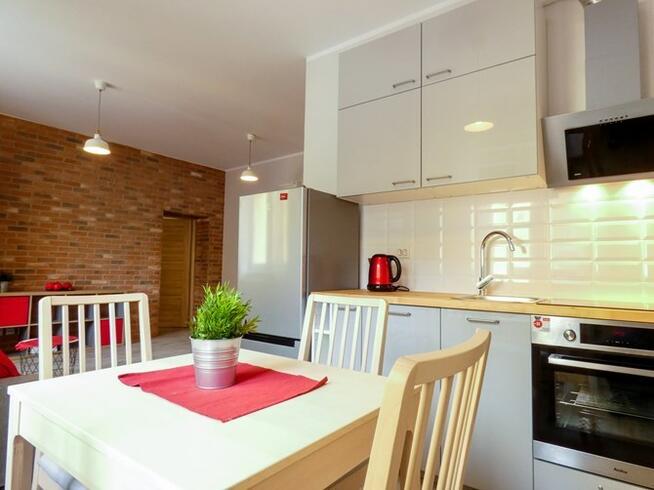 Wynajmę jasne 2 pokoje, Os. Stalowe 16