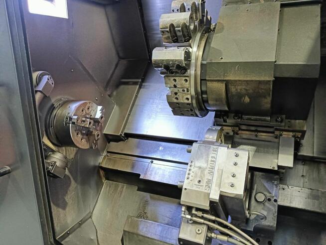 HYUNDAI L300LA tokarka CNC 2016 i inne maszyny