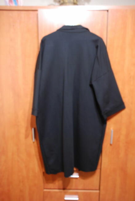 nowy jesiennoletni płaszcz