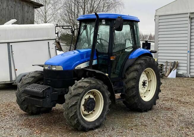 Ciągnik New Holland TD 90 D 4x4 90KM Sprężarka