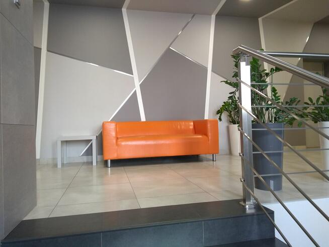 Pomieszczenia biurowe 10-33 m2