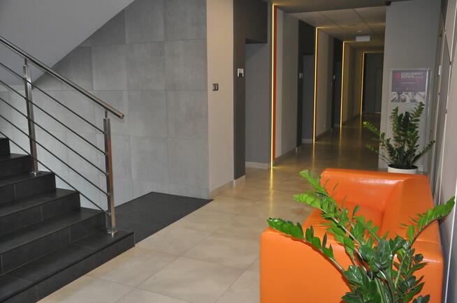 Pomieszczenia biurowe 10-33 m2