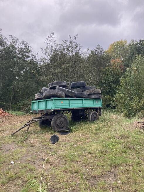 Przyczepa rolnicza Sanok Autosan bez kwita stan dobry.