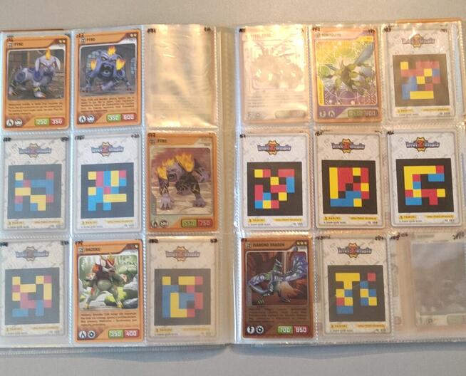 Karty Invizimals seria 2 Nowa Drużyna - zestaw + gratis