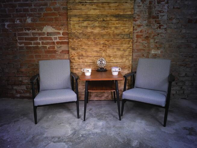 Fotel klubowy - B 7727 - PRL - LOFT - VINTAGE - RUSTYKALNY