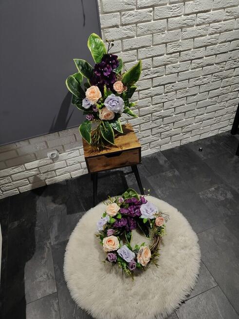 Kompozycja nagrobna fioletowa