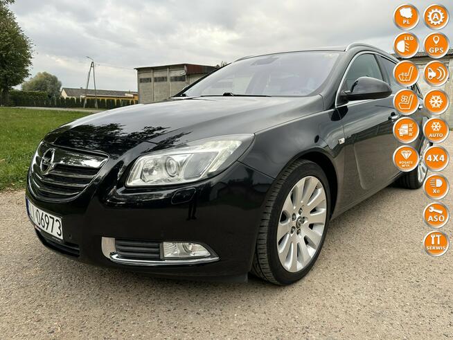 Opel Insignia Cosmo Sport Tourer 2.0 CDTI 160KM  Navi Alu 19'' Xenon 4x4