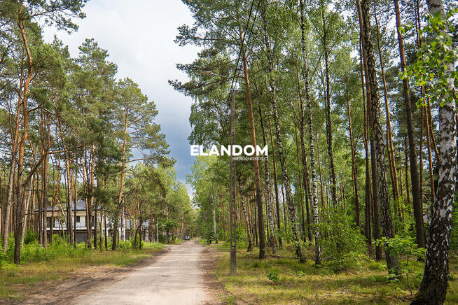 Dobre Miejsce - nowe domy wolnostojące w Józefowie