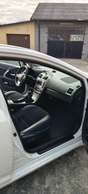 Toyota Avensis t27 1.8 B+G