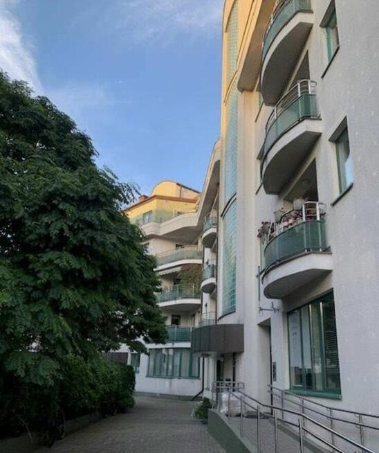 Saska Kępa, Brukselska 44, Waraszawa