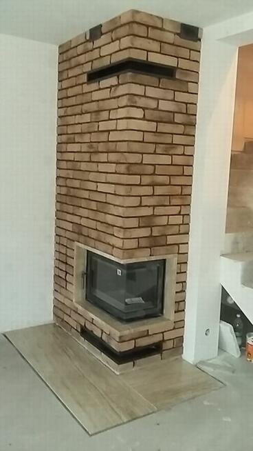 Kominek narożny z montażem