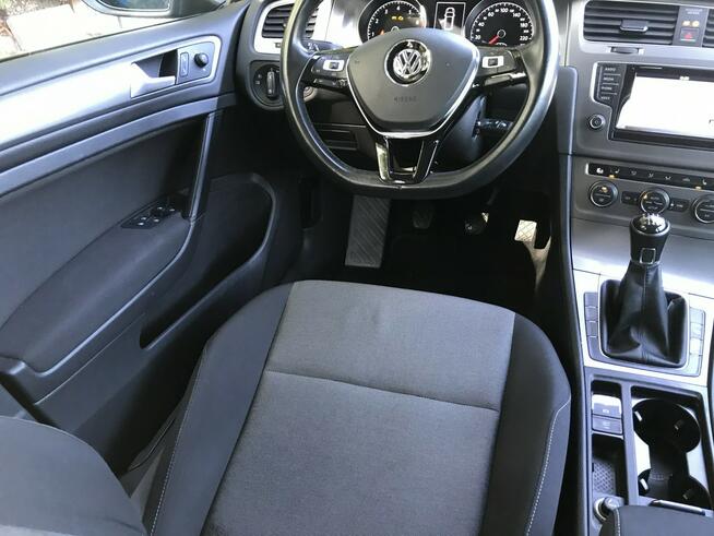 Golf VII niski przebieg, super stan asystent parkowania