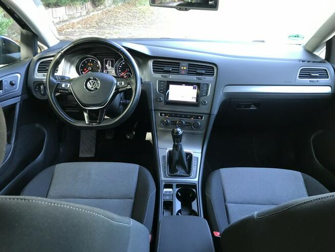 Golf VII niski przebieg, super stan asystent parkowania