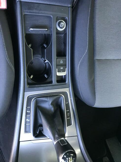 Golf VII niski przebieg, super stan asystent parkowania