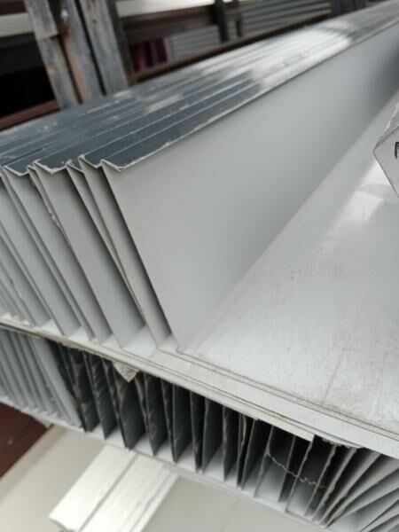 Okucie dekarskie - pas nad rynnowy - od ręki